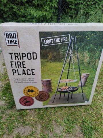 Driepoot BBQ/vuurhaard, Tuin en Terras, Ophalen, Nieuw