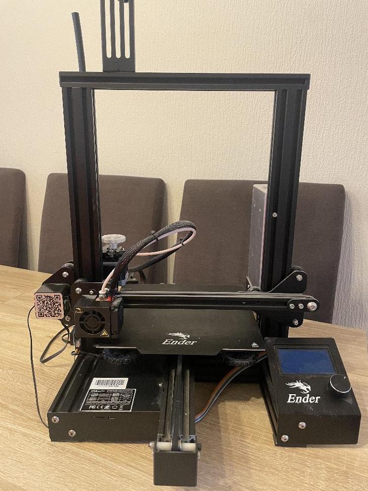 Imprimante 3D Creality Ender 3, Informatique & Logiciels, 3D Imprimantes, Utilisé, Enlèvement