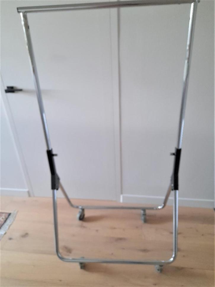 verrijdbaar kledingrek, Kleding | Dames, Kledinghangers, Gebruikt, Metaal, Kinderen en Volwassenen, Ophalen