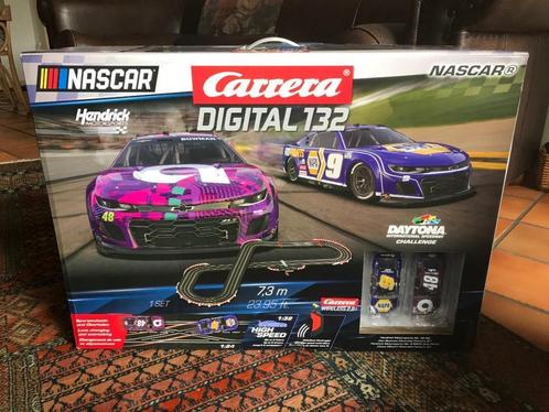 NASCAR Daytona Challenge - Carrera Digital 132 30042, Kinderen en Baby's, Speelgoed | Racebanen, Zo goed als nieuw, Racebaan, Elektrisch