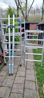 steiger plooibaar/ nieuwstaat+2 steunpoten+vloer met luik-, Ophalen of Verzenden, Zo goed als nieuw, Rolsteiger of Kamersteiger