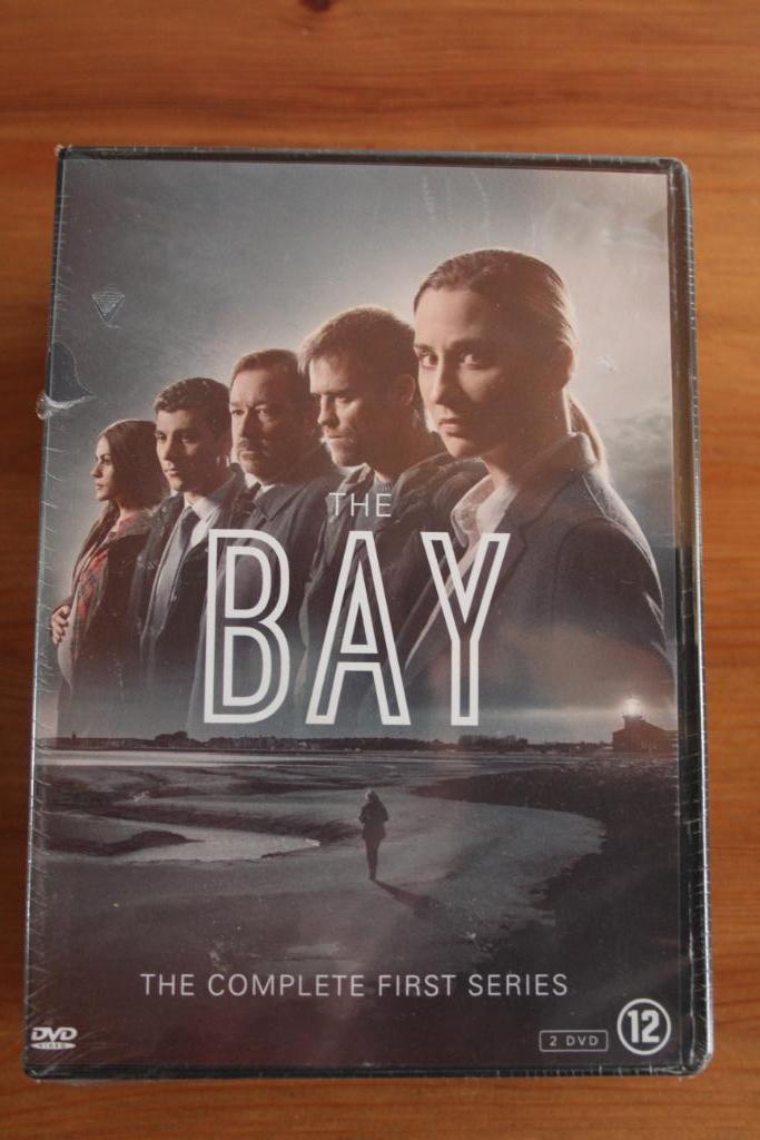 The Bay  complete first series!, CD & DVD, DVD | TV & Séries télévisées, À partir de 12 ans, Enlèvement ou Envoi, Neuf, dans son emballage