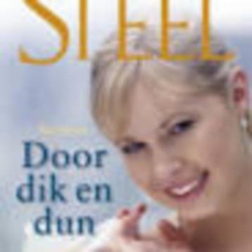 Door dik en dun Danielle Steel 351 blz