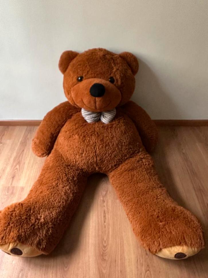 Zachte bruine knuffelbeer, Verzamelen, Beren en Cherished Teddies, Zo goed als nieuw, Ophalen