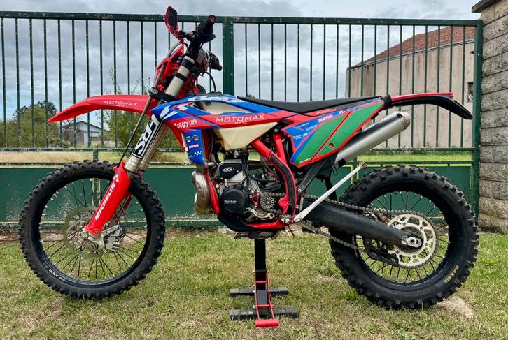 Beta 250 rr 2023, Motos, Motos | Marques Autre, Particulier, Enduro, Enlèvement