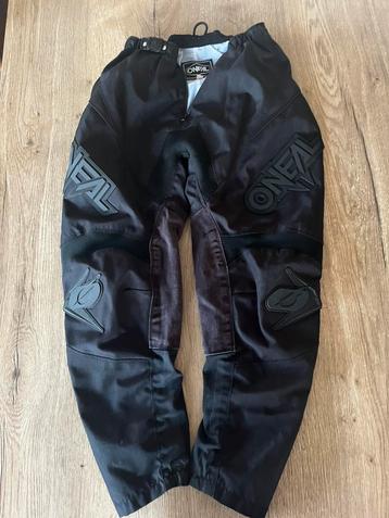 Oneal crossbroek beschikbaar voor biedingen