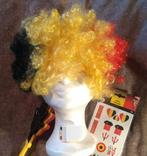 Belgische pruik en ander supportersmateriaal voetbal, Enlèvement ou Envoi