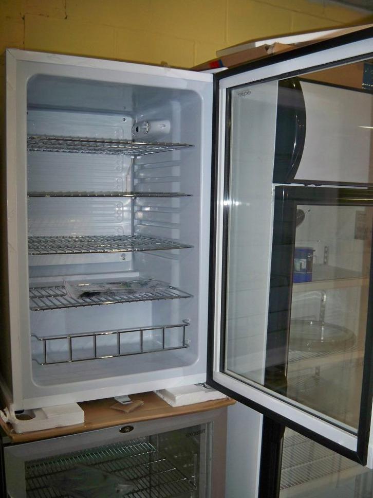 Dranken frigo met slot en glasdeur, Zakelijke goederen, Horeca | Food, Dranken, Ophalen