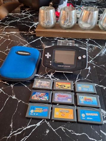 Gameboy Advance-console + 8 games + draagtas! beschikbaar voor biedingen