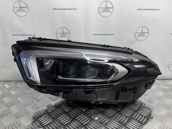 Koplamp links van een Mercedes A-Klasse, Auto-onderdelen, Verlichting, Mercedes-Benz, Gebruikt, 3 maanden garantie