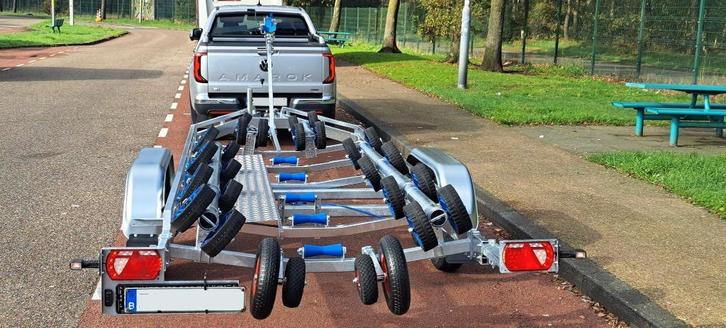 Remorque bateau, Sports nautiques & Bateaux, Remorques bateau, Neuf, Remorque de bateau, 1500 à 3000 kg, 6 à 9 mètres, Freinée