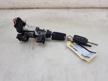 CONTACTSLOT + SLEUTEL Volkswagen Taigo (|1K0905851D|) beschikbaar voor biedingen