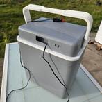 Frigobox 220V 12v koelbox caravan bouw visgerief ijskast 20€, Ophalen, Zo goed als nieuw