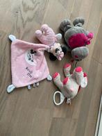 Lot de 3 peluches/DOUDOU rose dont une Noukies avec musique, Enfants & Bébés, Enlèvement, Comme neuf