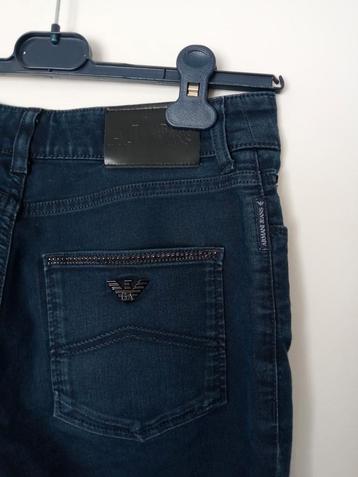 Armani Jeans dames meisjes mt 26 nieuw nooit gedragen  beschikbaar voor biedingen