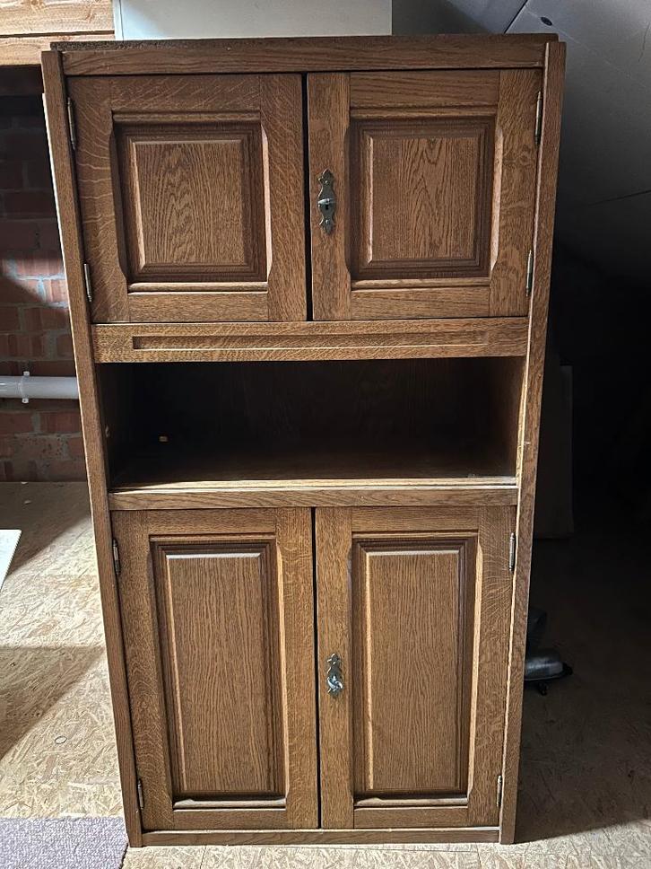 Lot de 2 meubles en chêne massif, Maison & Meubles, Armoires | Buffets, Utilisé, Avec porte(s), Chêne, Enlèvement