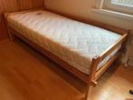 1persoonsbed met lattenbodem. Bed in zeer goedestaat., Huis en Inrichting, Slaapkamer | Bedden, Ophalen, 90 cm, Eenpersoons, Bruin