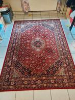 Oosters wollen tapijt 240 x 170 cm – in goede staat, Huis en Inrichting, Ophalen, Zo goed als nieuw, Rood