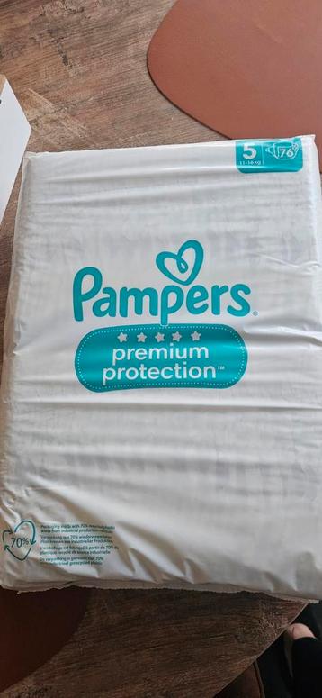 Pampers premium protection maat 5, Enlèvement, Comme neuf