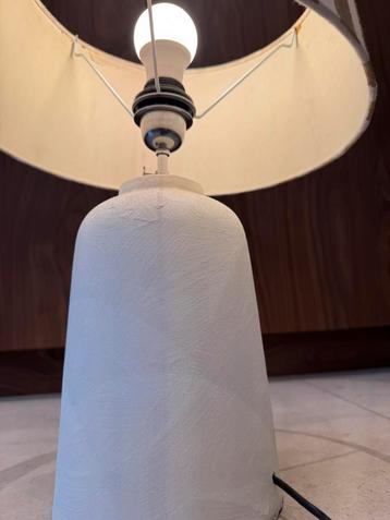 Boho tafellamp – handgemaakt & uniek lichteffect beschikbaar voor biedingen
