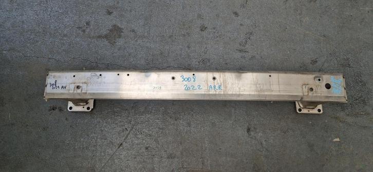 Traverse ARRIERE PEUGEOT 3008 2 2022 Barre renfort pare choc, Autos : Pièces & Accessoires, Suspension & Châssis, Fiat, Peugeot