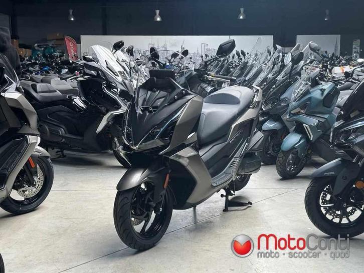 Kymco Downtown GT 125 ABS TCS 2024 [6856 km], Fietsen en Brommers, Scooters | Kymco, Nieuw, Overige modellen, Benzine, Ophalen of Verzenden