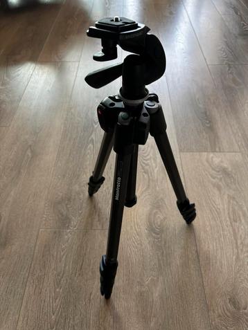 Manfrotto 732CY M-Y Carbon Fiber Tripod / Statief beschikbaar voor biedingen