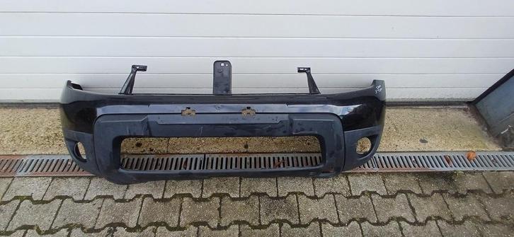Dacia Duster Bumper Voorbumper 620220025R, Auto-onderdelen, Carrosserie, Bumper, Dacia, Voor, Gebruikt, Ophalen of Verzenden