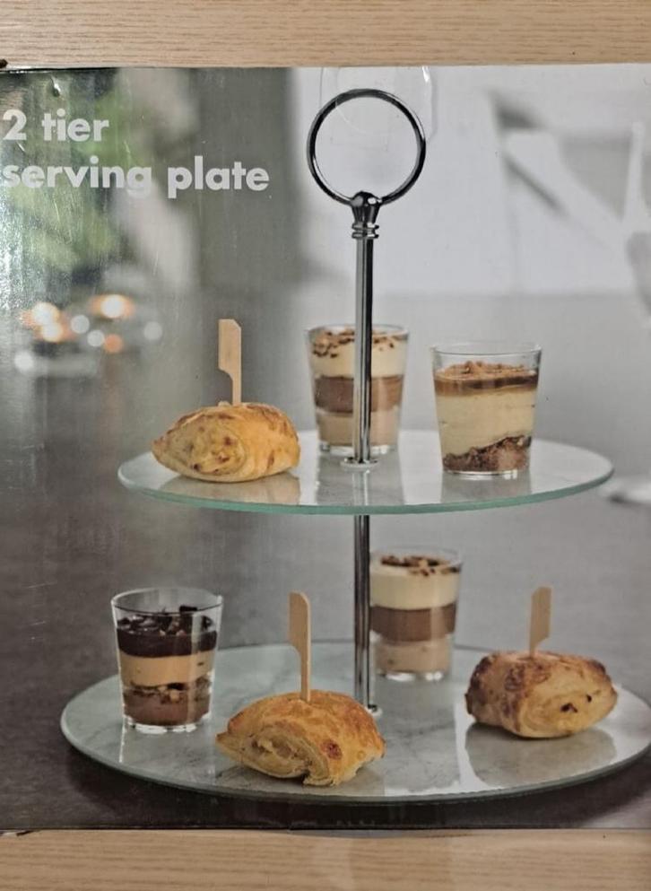 Plat à servir à 2 étages en verre, Huis en Inrichting, Tafelonderdelen, Zo goed als nieuw, Tafelblad, Minder dan 50 cm, Minder dan 50 cm
