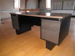 Metalen bureau, Ophalen, Gebruikt, Bureau