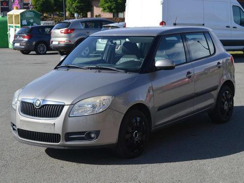 Skoda Fabia Fabia 1.6 16V Tiptronic Sport AUTOMAAT!, Auto's, Skoda, Bedrijf, Te koop, Fabia, ABS, Adaptieve lichten, Airbags, Airconditioning