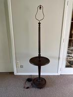 Staande lamp met tafeltje, Ophalen