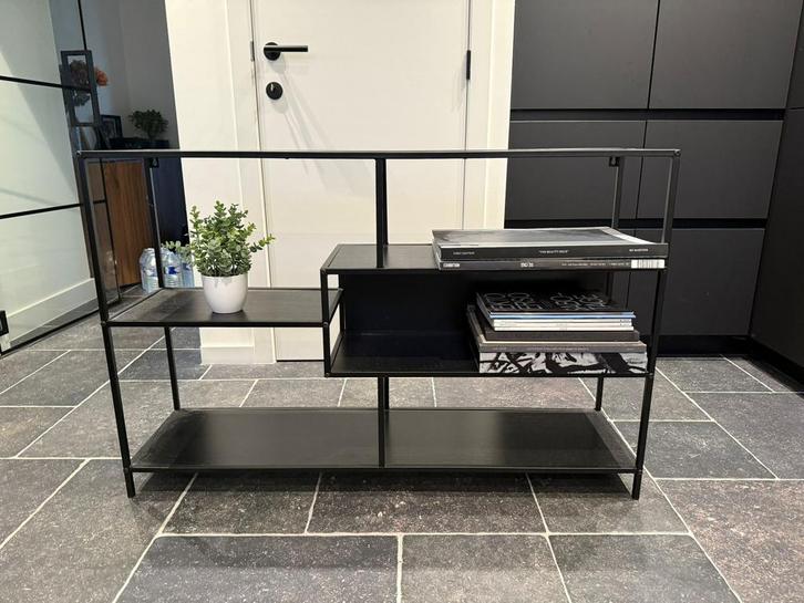 Moderne zwarte designkast / rek (116x77x30cm), Maison & Meubles, Armoires | Autre, Comme neuf, Enlèvement