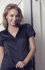 Wil jij ook graag een toekomst opbouwen?, Contacten en Berichten, Vrouw zoekt Man