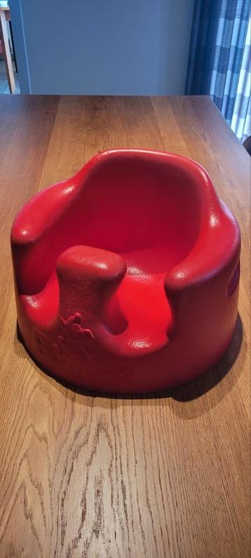 Kinderzitje Bumbo rood beschikbaar voor biedingen