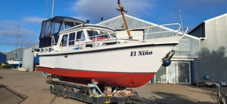 Ruime kruiser, Watersport en Boten, Speedboten, Gebruikt, 6 meter of meer, Diesel, 70 tot 120 pk, Binnenboordmotor, Ophalen