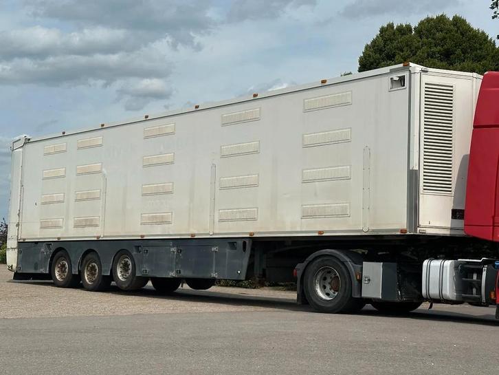 Berdex NO BERDEX HMK 4 stock livestock trailer SPF, Auto's, Vrachtwagens, Bedrijf, Te koop, Aanhangers en Opleggers, Overige brandstoffen