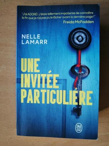 Une invitée particulière de Nelle Lamarr beschikbaar voor biedingen