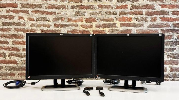 2 HP L1908w – 19" LCD-monitoren 1440900 (16:10) met kabels, Informatique & Logiciels, Moniteurs, Utilisé, 61 à 100 Hz, DisplayPort