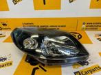 Koplamp Dacia Sandero Rechterkant 260104793R origineel kopla, Gebruikt, Dacia