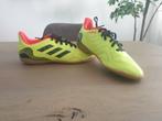 Zaalvoetbalschoenen/gymschoenen adidas, Sport en Fitness, Voetbal, Ophalen of Verzenden, Zo goed als nieuw