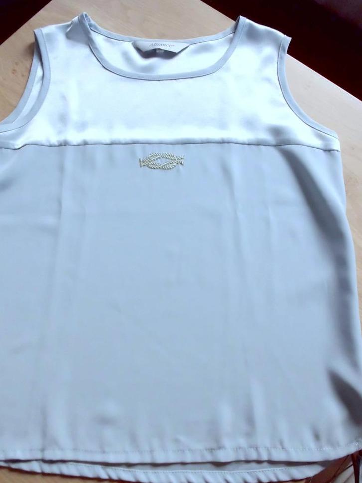 topje / Alliance / Grijs / 40, Kleding | Dames, Topjes, Zo goed als nieuw, Maat 38/40 (M), Grijs, Zonder mouw, Ophalen of Verzenden