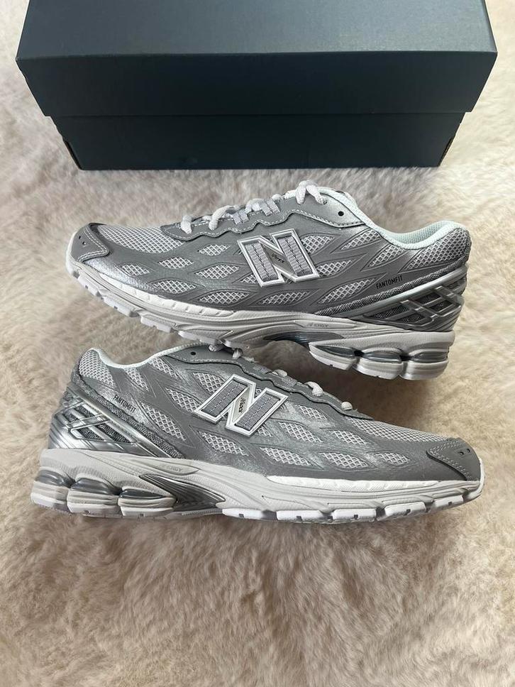 New Balance 1906 Gray (42.5), Kleding | Heren, Schoenen, Nieuw, Sneakers, Overige kleuren, Ophalen of Verzenden