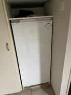 Koelkast, Elektronische apparatuur, Koelkasten en IJskasten, 200 liter of meer, 45 tot 60 cm, Ophalen, 85 tot 120 cm