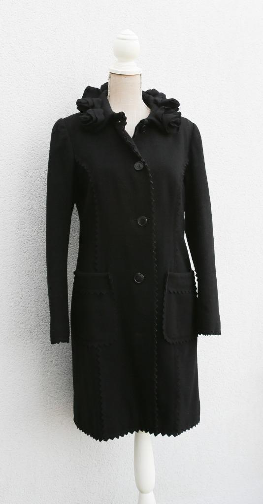 Zwarte jas van Moschino T38, Kleding | Dames, Jassen | Winter, Gedragen, Maat 38/40 (M), Zwart, Ophalen of Verzenden
