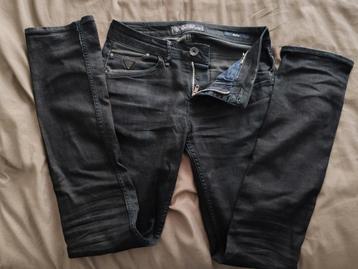 Guess herenjeans W29 blauwzwart beschikbaar voor biedingen