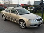 Skoda Superb 2.5 TDi V6 Automaat | 163PK | Vol Opties, Auto's, Skoda, Automaat, Beige, Beige, Leder