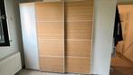 Armoire pax 2mx2.5m, 3 modules