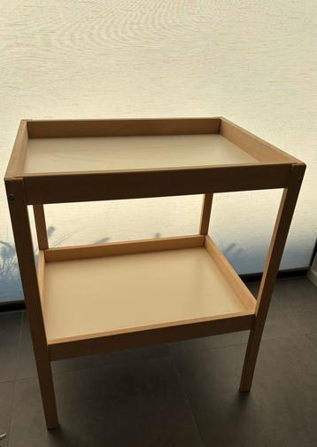 Ikea sniglar ververstafel beschikbaar voor biedingen