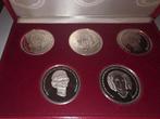 Médaille en argents roi et reines belge, Collections, Enlèvement ou Envoi